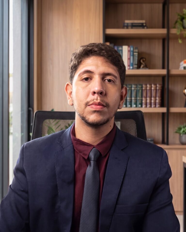 Francisco Iago Bezerra Oliveira, advogado e sócio fundador da Bezerra & Oliveira